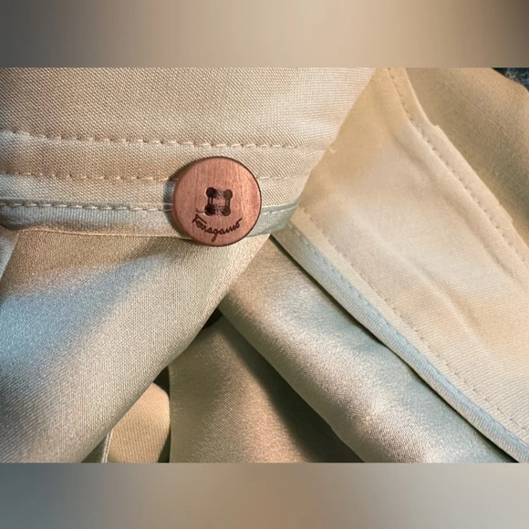 NWT Salvatore Ferragamo Women’s Cropped Pants Mint Green Size 42 (6 or 8) - Picture 12 of 14